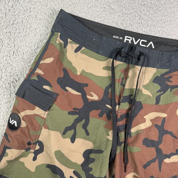 RVCA Camo Board Shorts Swim Trunks Mens 30 Camouflage Green Black Stretch - Picture 2 of 9